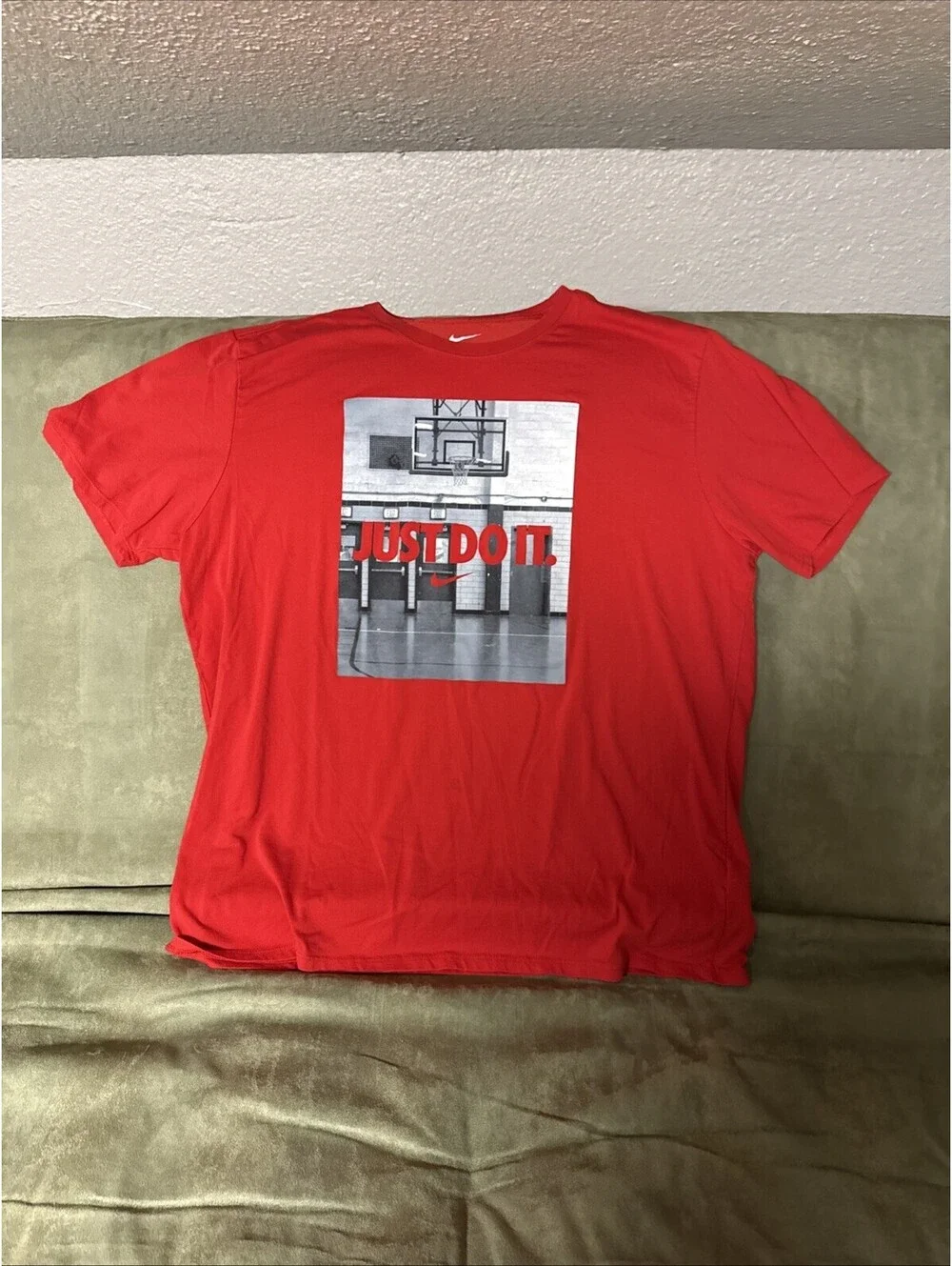 NIKE JUST DO IT BASKETBALL COURT & GOAL GLASS DRI FIT COTTON TEE XXL